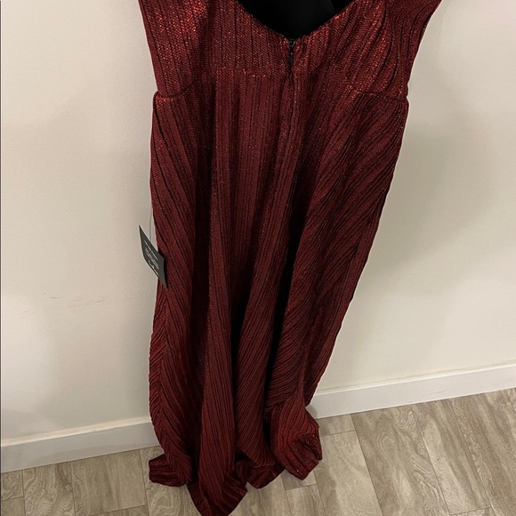 NWT Lulu’s Get to The Groove Party Dress - Picture 10 of 10